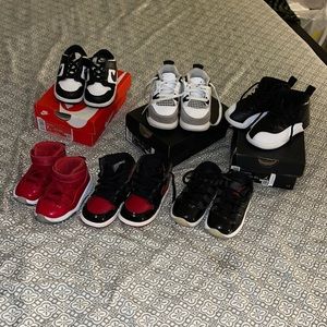 ALOT OF INFANT SHOES!!!!!